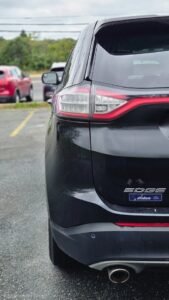 2015_Ford_Edge_SEL_04