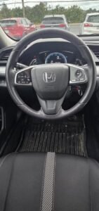 2016_Honda_Civic_15
