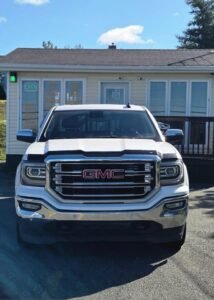 2018_GMC_Sierra_1500_SLT_02