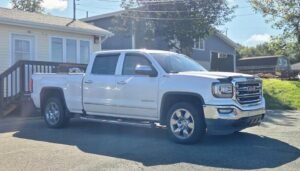 2018_GMC_Sierra_1500_SLT_09