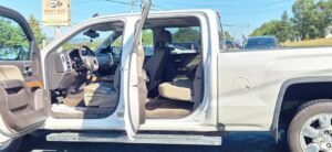 2018_GMC_Sierra_1500_SLT_13