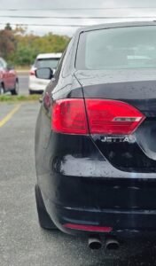 2013_Volkswagen_Jetta_04