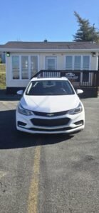 2017_Chevrolet_Cruze_4DR_SDN_LT_11
