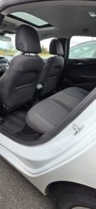 2017_Chevrolet_Cruze_4DR_SDN_LT_15