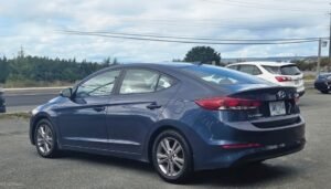 2018_Hyundai_Elantra_GL_03